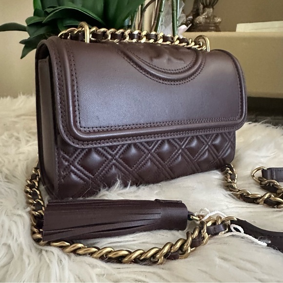 NEW TORY BURCH SMALL FLEMING CONVERTIBLE SHOULDER BAG - Picture 1 of 17